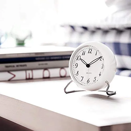 Arne Jacobsen Table Clock Banker in White