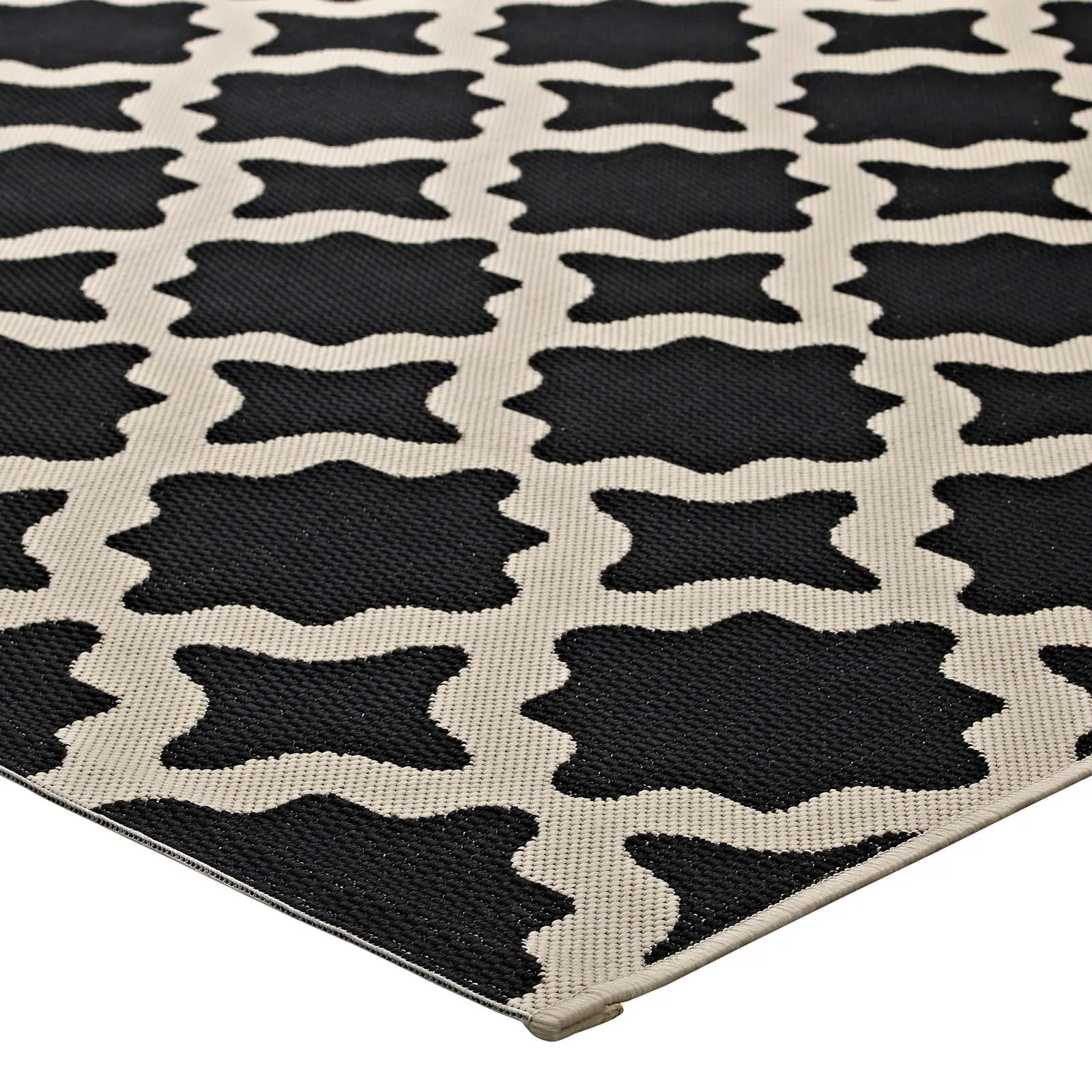 Cerelia Moroccan Trellis Indoor and Outdoor Area Rug