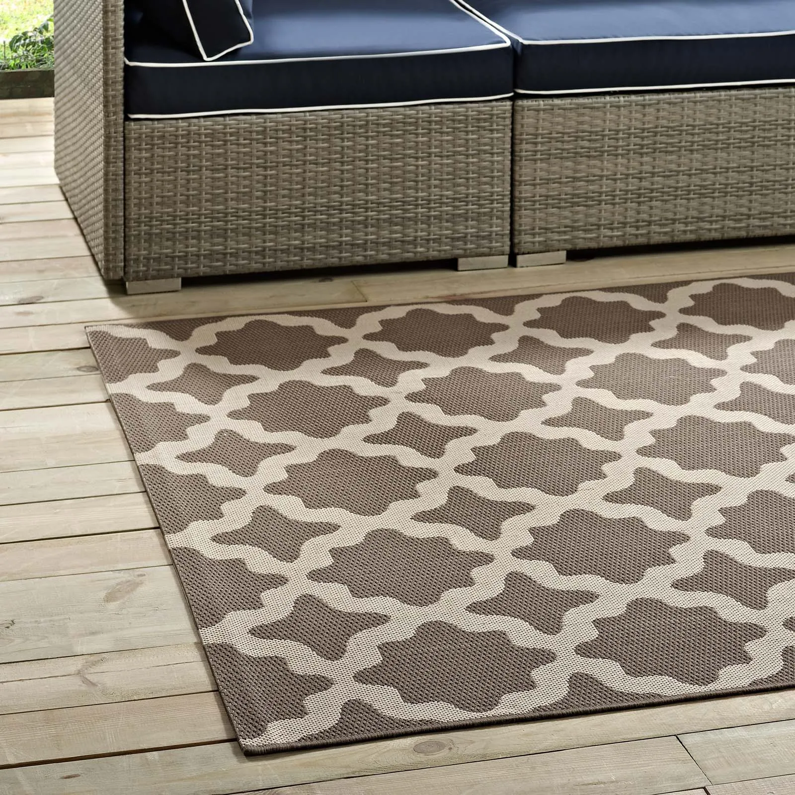 Cerelia Moroccan Trellis Indoor and Outdoor Area Rug