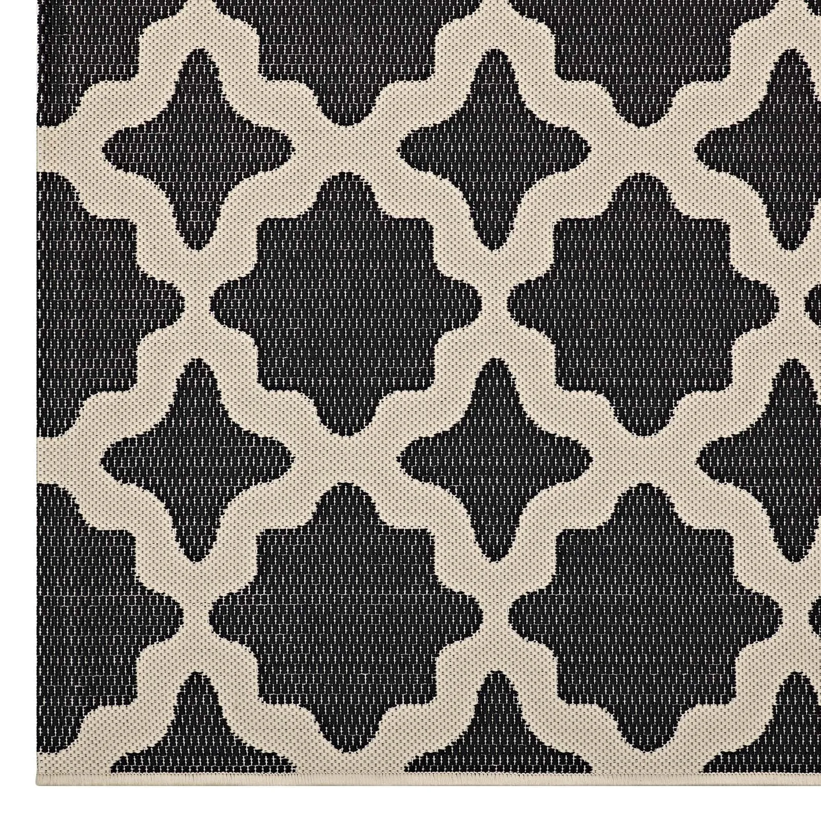 Cerelia Moroccan Trellis Indoor and Outdoor Area Rug