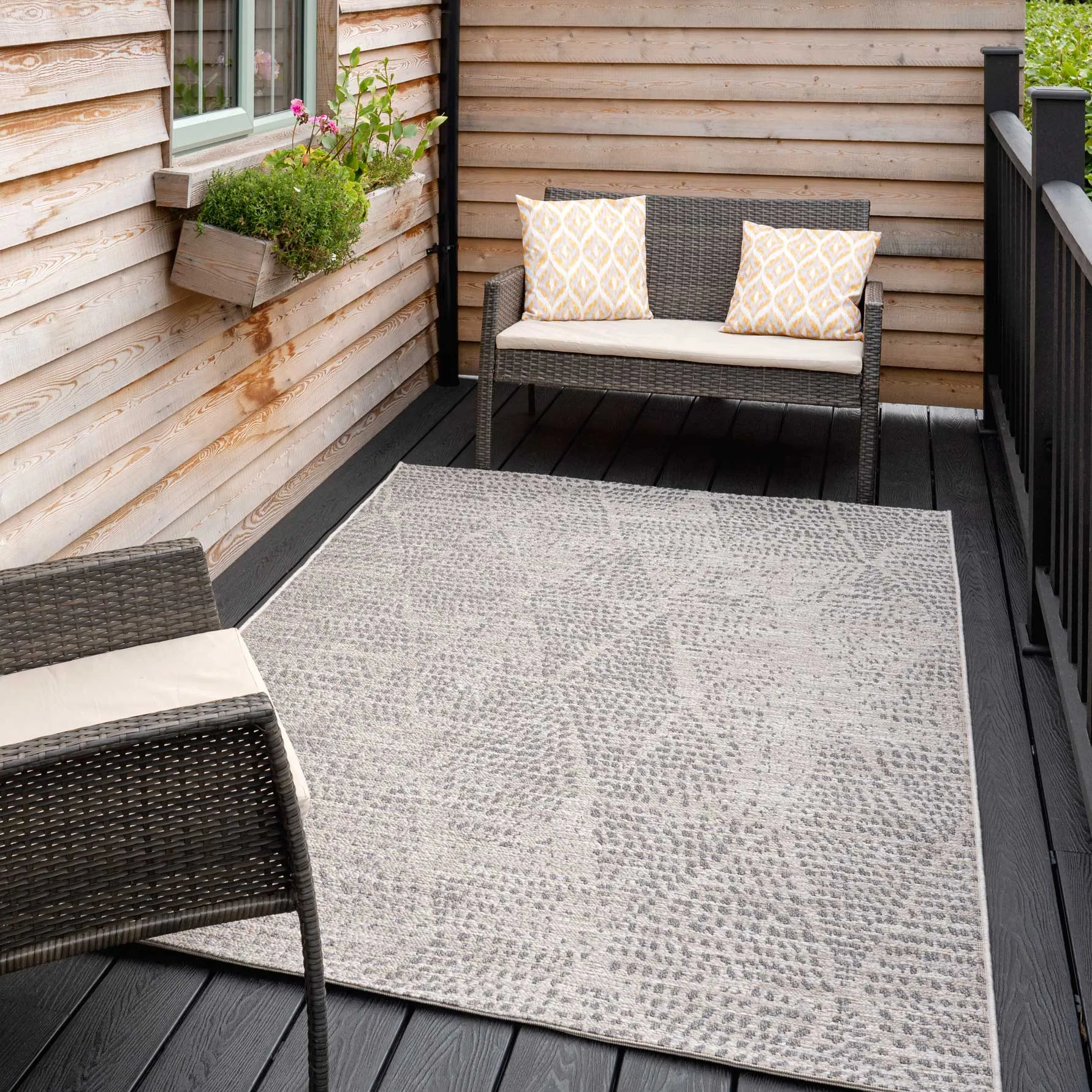 Diamond Grey Textured Flatweave Indoor Outdoor Area Rug - Pavillion