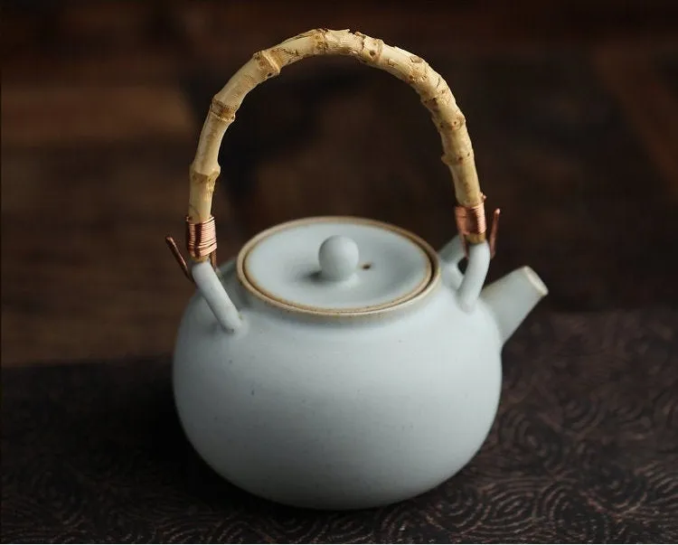 Gohobi Hand-painted Floral Teapot