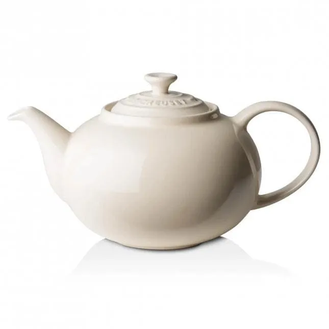 Le Creuset Stoneware Classic Teapot Almond