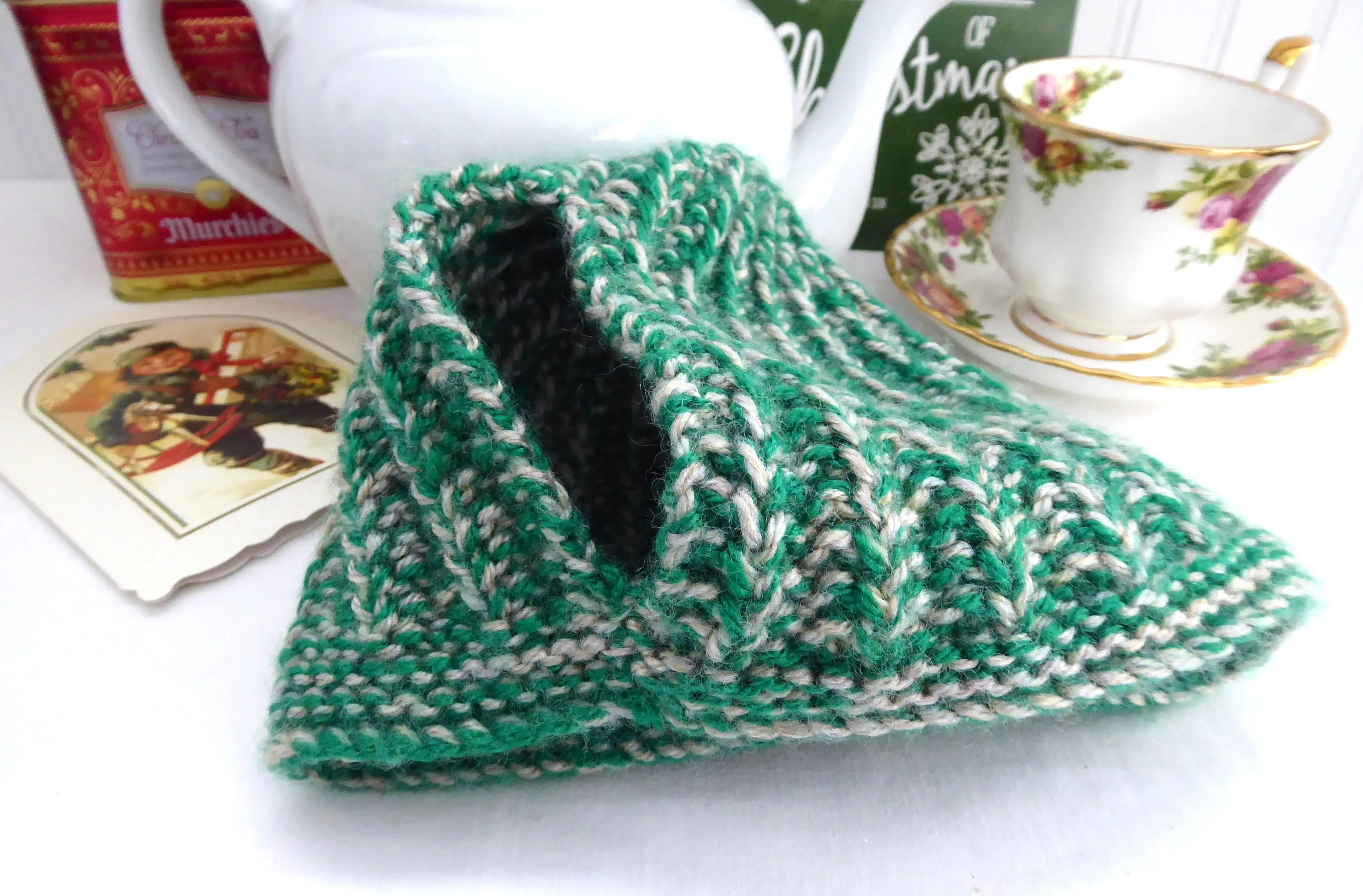 Variegated Medium English Tea Cozy Green Tan Cosy Knitted Stretchy 1970s Tea Cosy