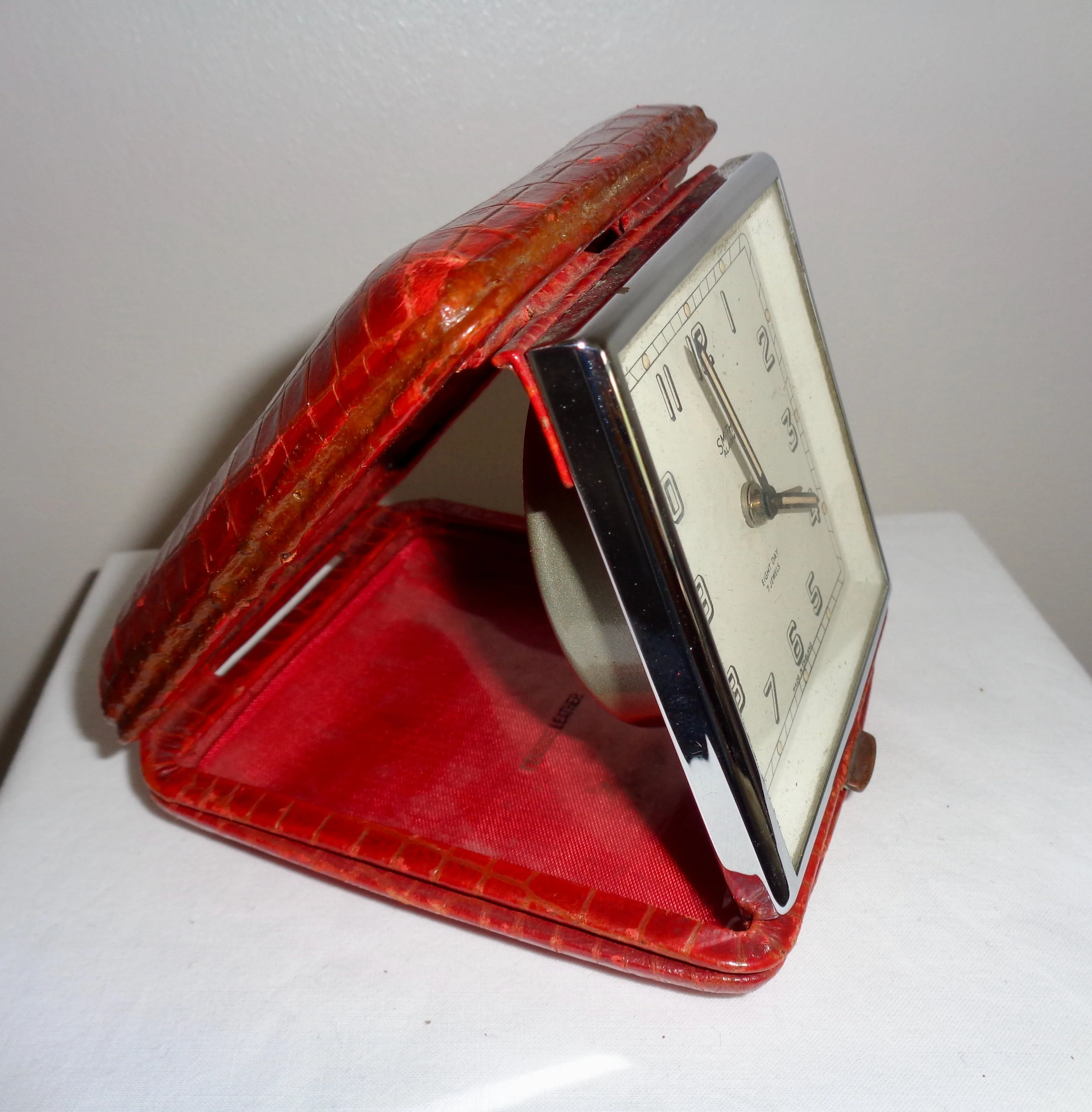 Vintage Smiths Travel Alarm Clock In A Red Leather Case